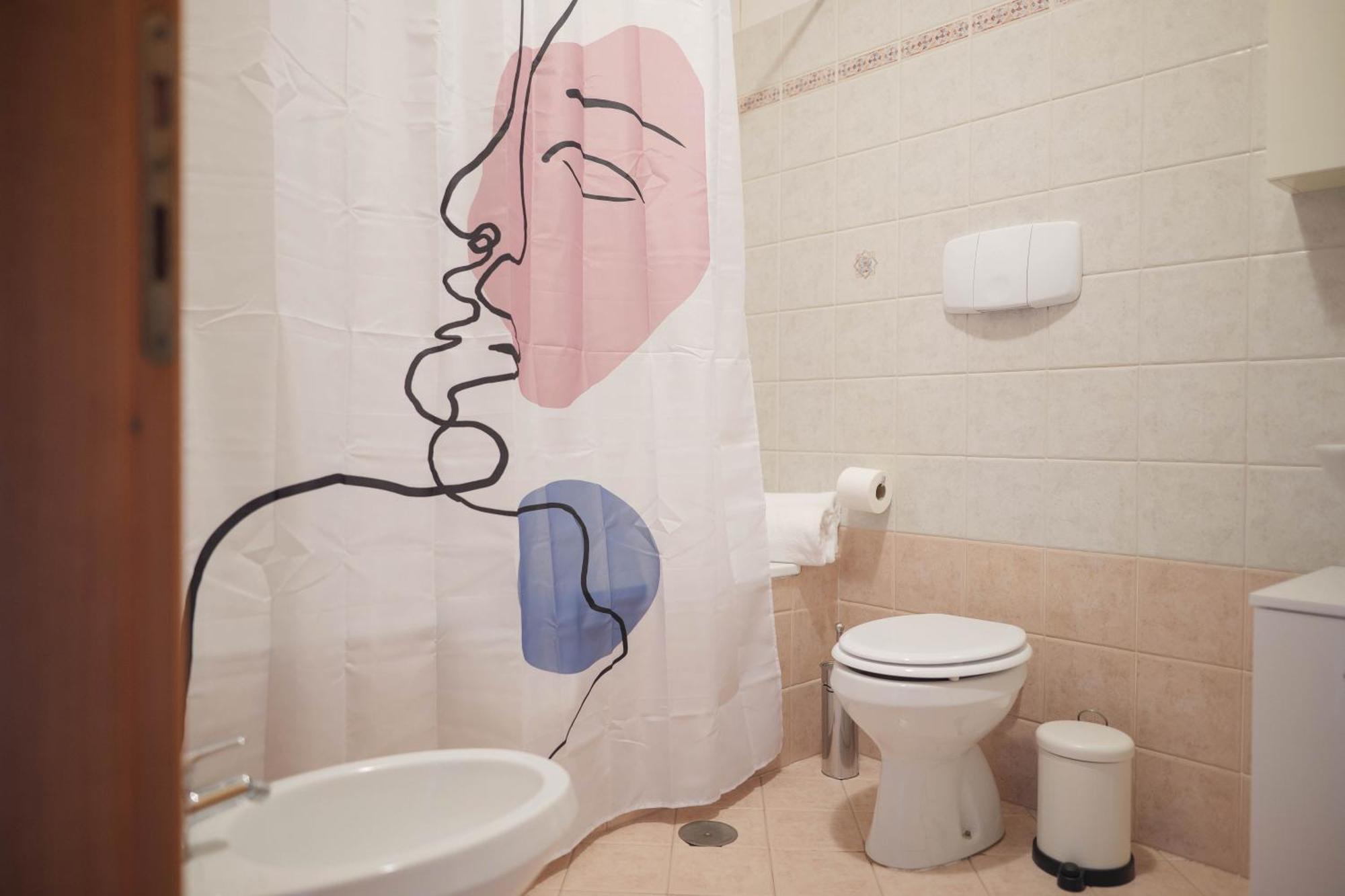 Casa Ghandi Vicino A Roma Con Box Auto E Wi-Fi Monterotondo  Exterior foto